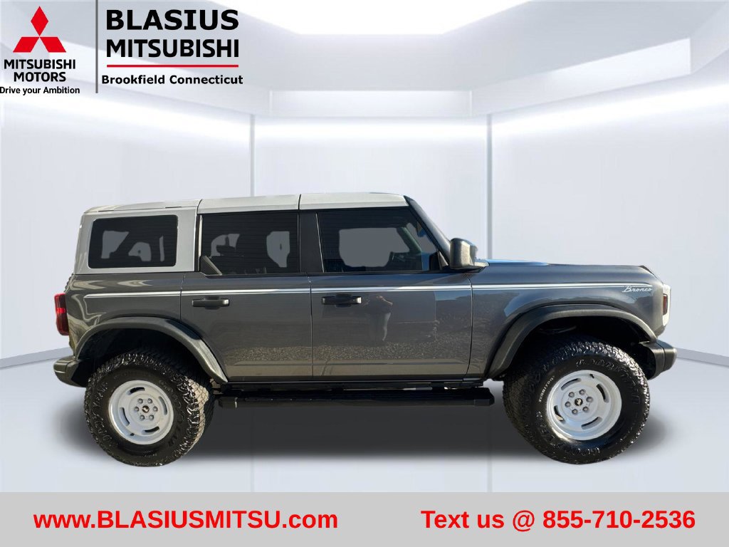 Used 2023 Ford Bronco Heritage Edition AWD/4WD image 7