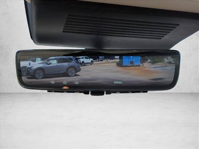 Used 2021 Nissan Armada Platinum w/ Captain's Chairs Package RWD image 16