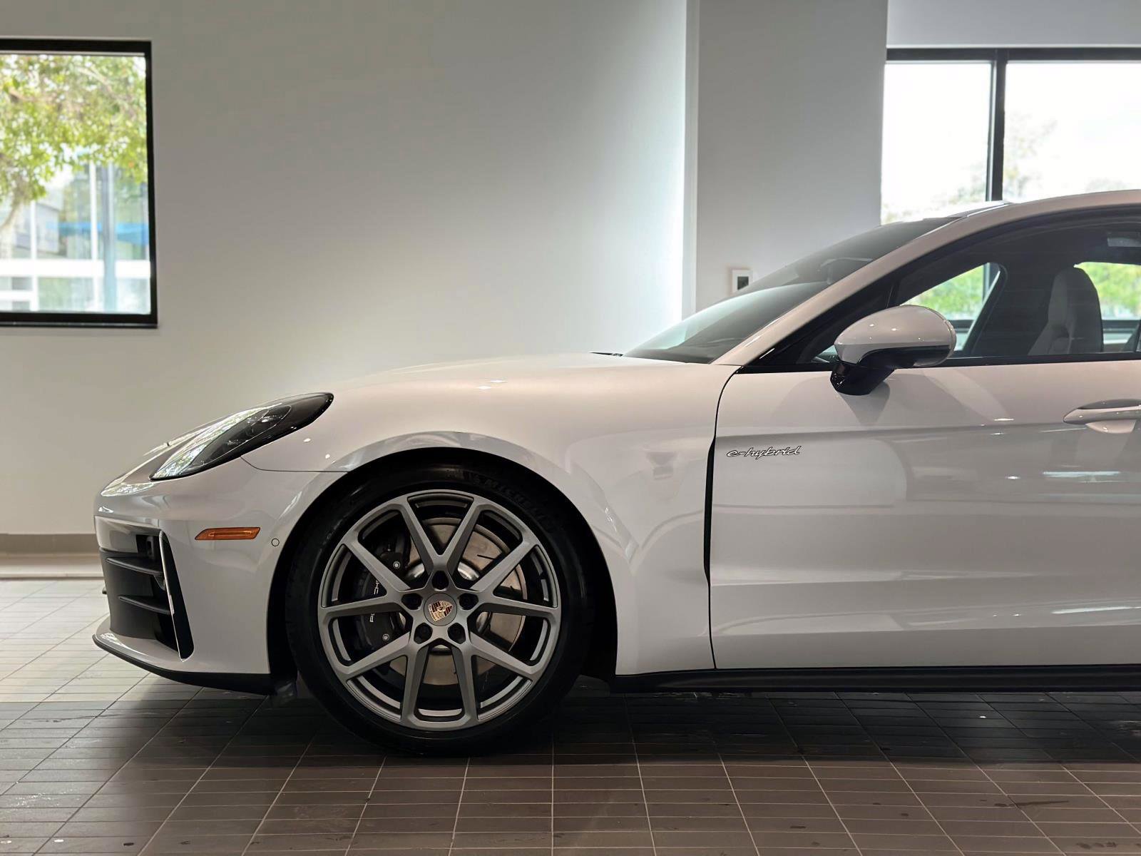 New 2026 Porsche Panamera 4 image 11