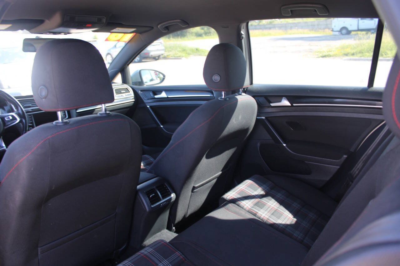 Used 2016 Volkswagen GTI S FWD image 17