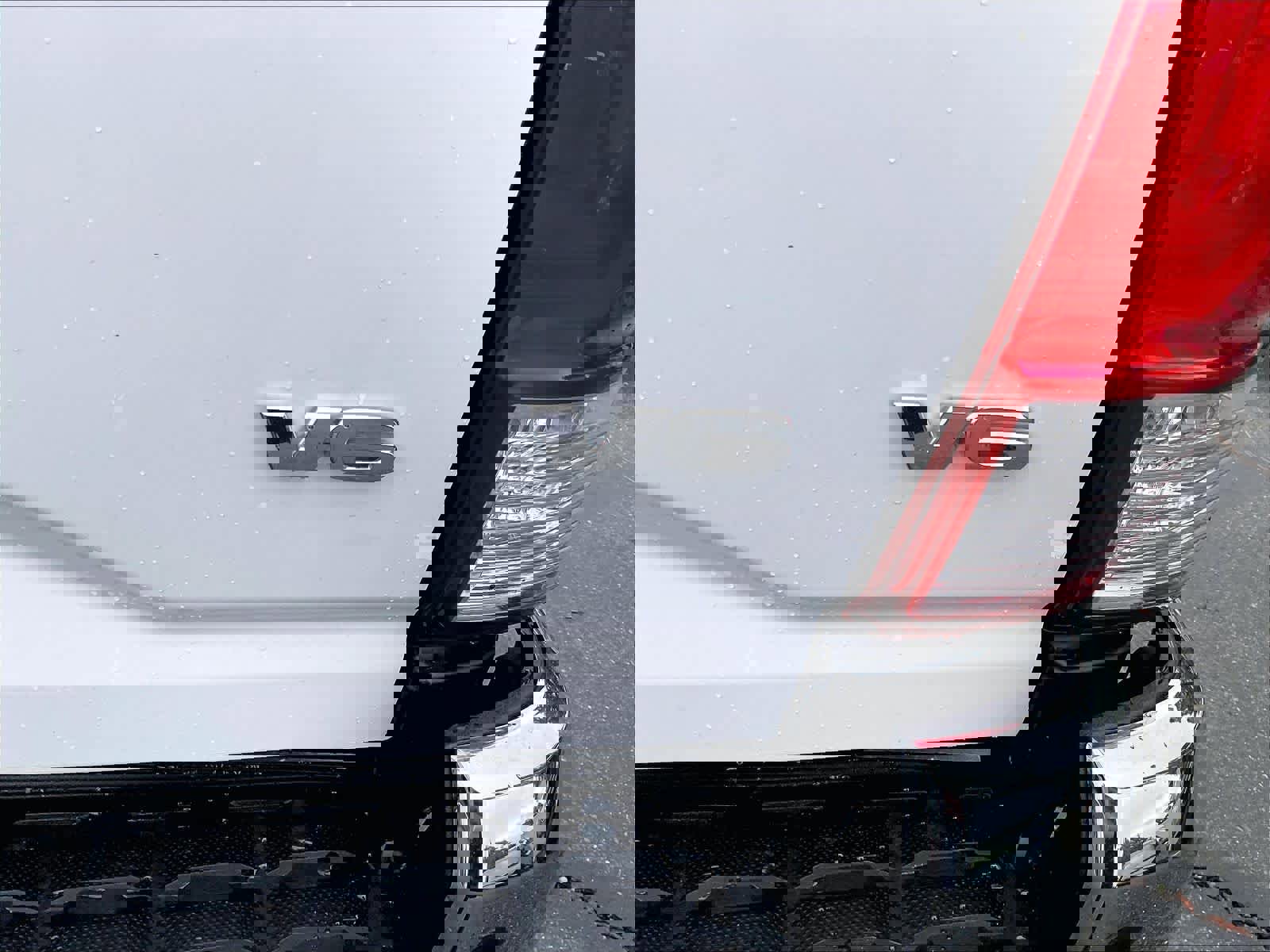 Used 2016 Toyota Tacoma SR5 w/ SR5 Appearance Package (DN) image 10