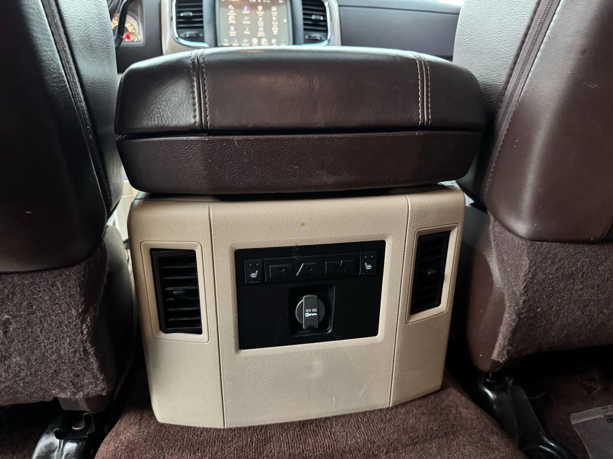 Used 2016 RAM 2500 Longhorn w/ Convenience Group AWD/4WD image 24