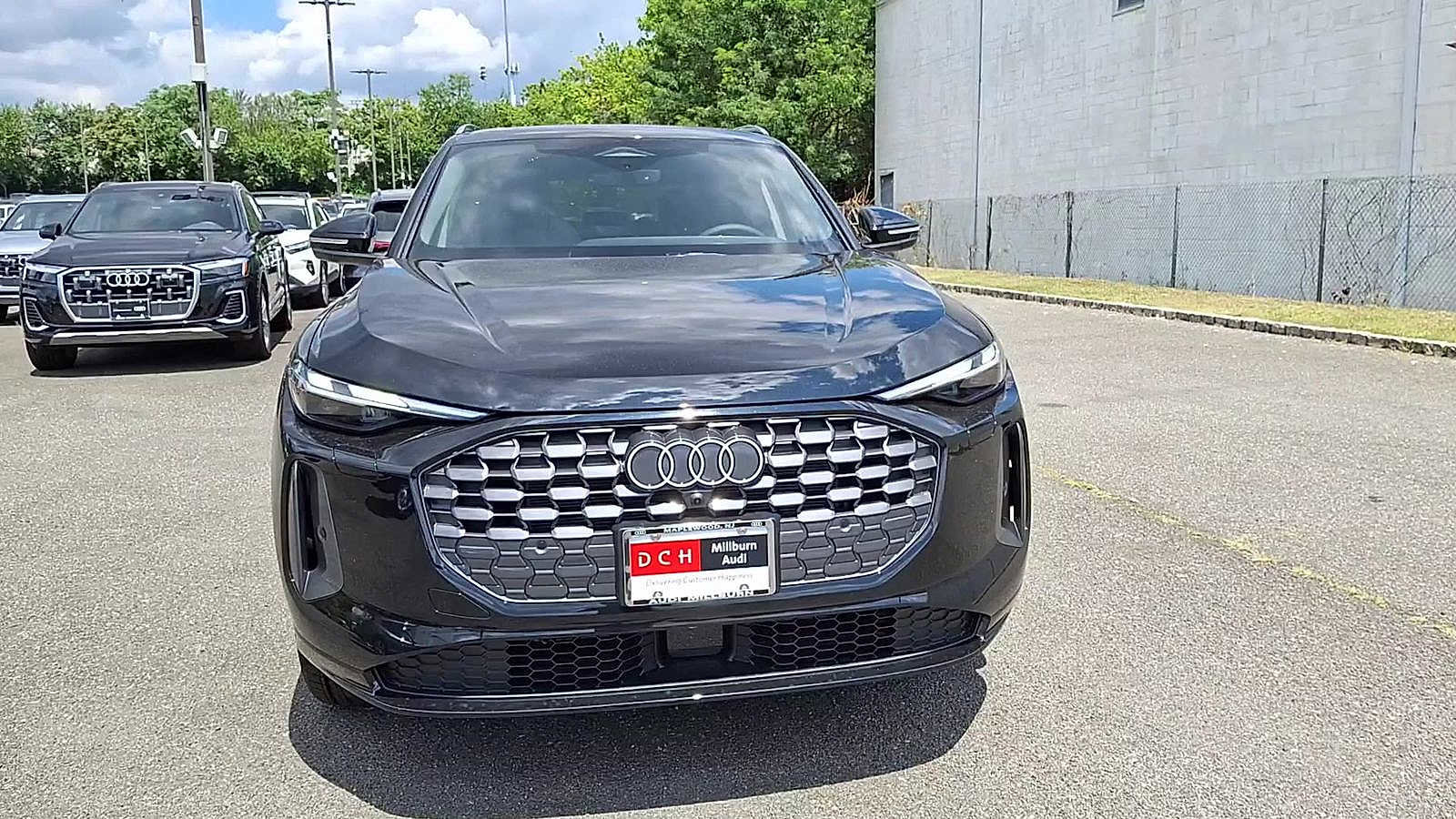 New 2025 Audi Q5 Premium image 3