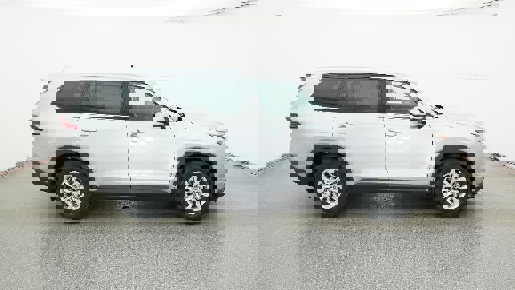 New 2026 Toyota Grand Highlander XLE image 11