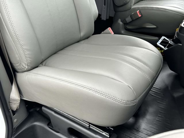 New 2025 Chevrolet Express 2500 Work Van w/ Driver Convenience Package image 18