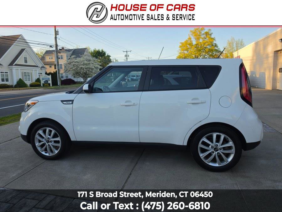 Used 2018 Kia Soul + FWD image 7