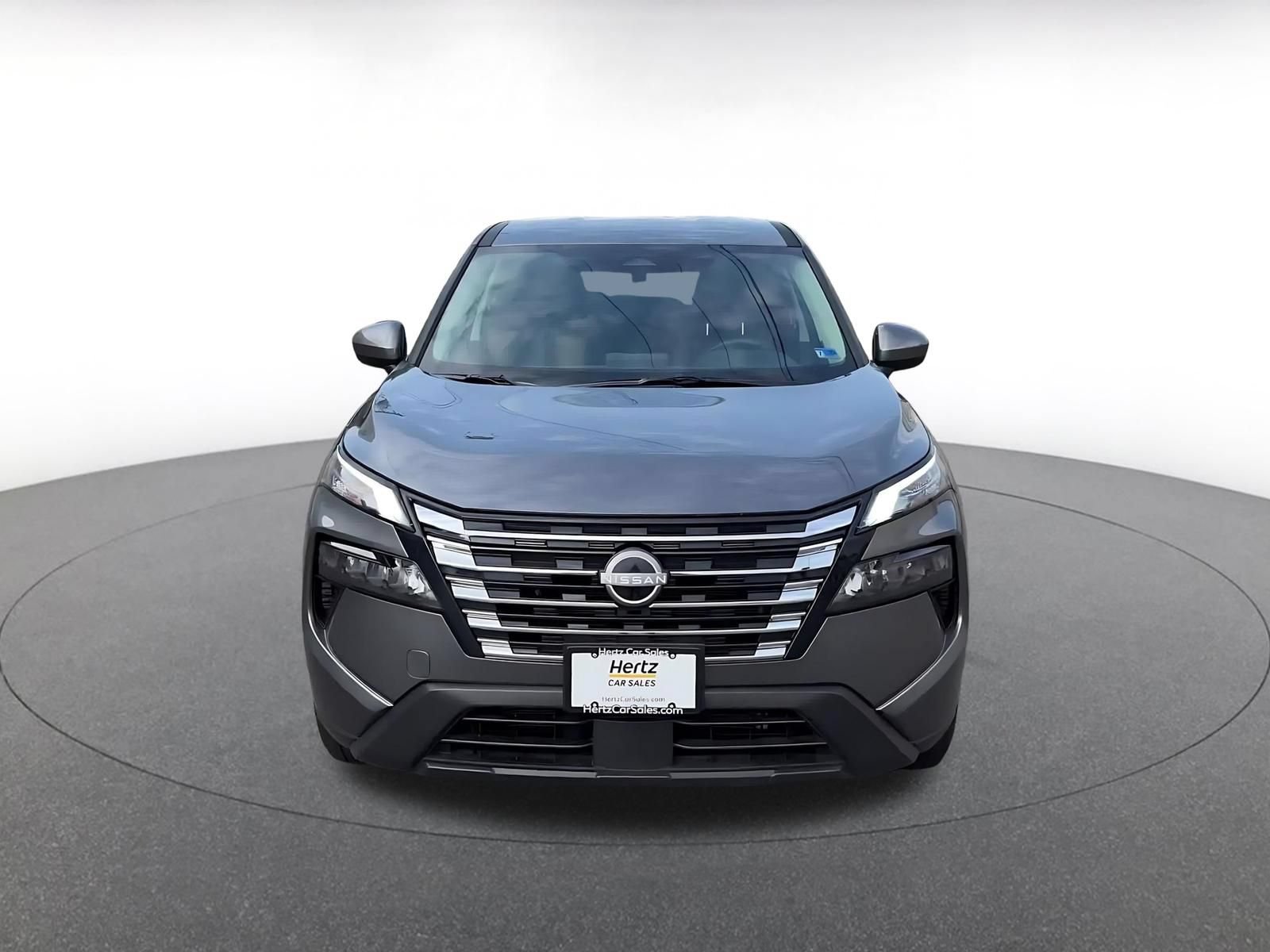 Used 2026 Nissan Rogue SV AWD/4WD image 4