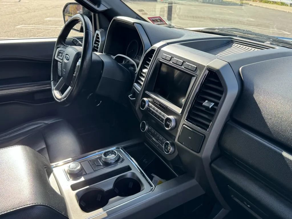 Used 2021 Ford Expedition Max XLT image 20