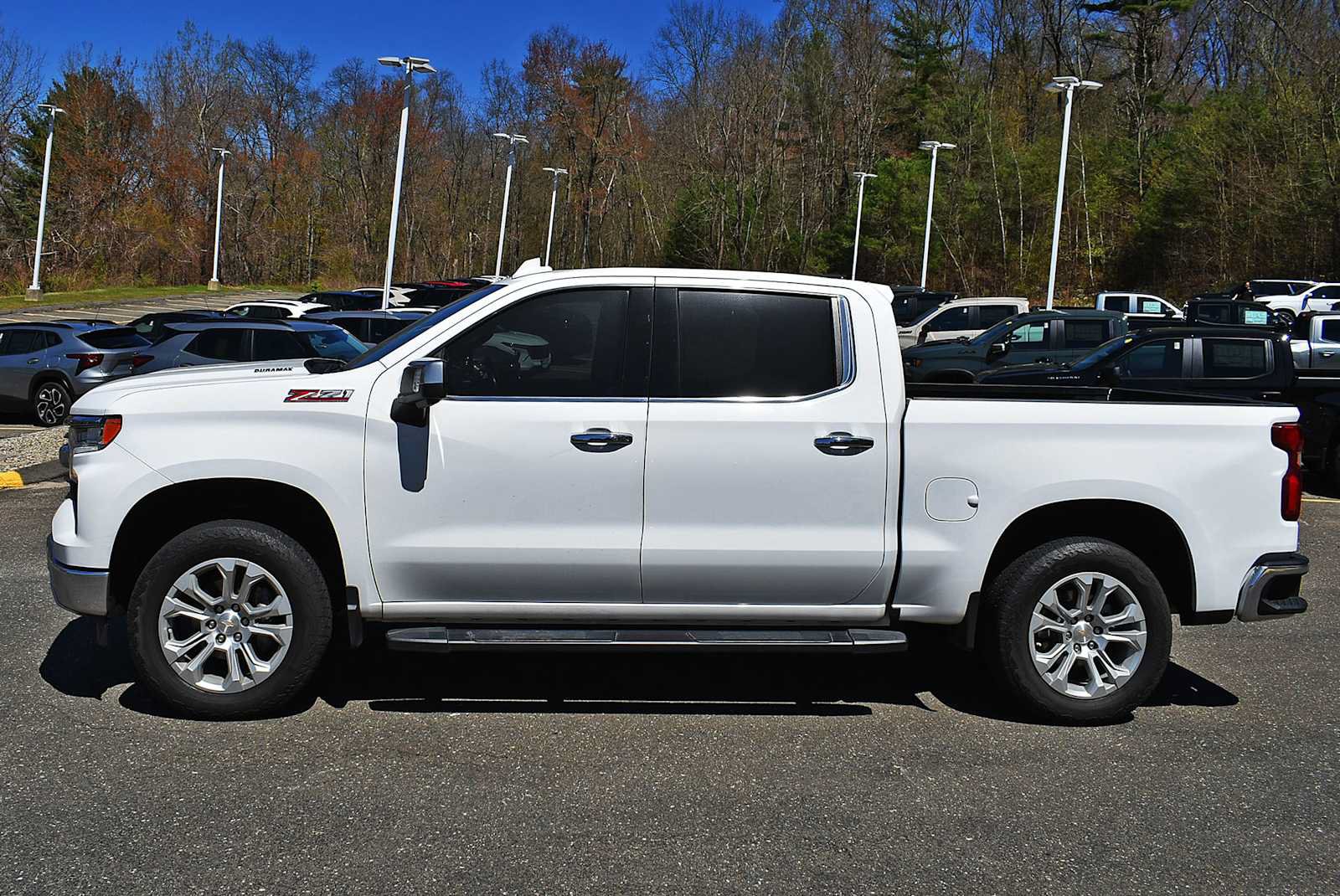 Used 2024 Chevrolet Silverado 1500 LTZ w/ Technology Package AWD/4WD image 5