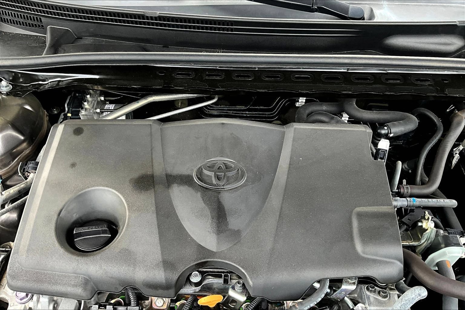 Used 2022 Toyota Camry SE FWD image 29