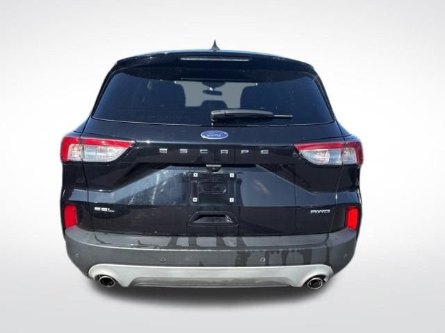 Used 2022 Ford Escape SEL image 5