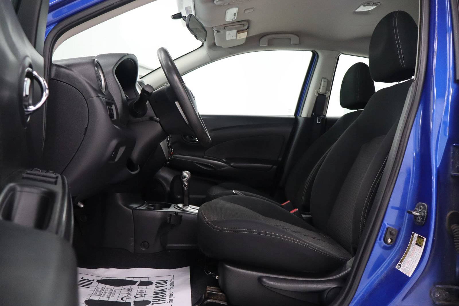 Used 2015 Nissan Versa SV FWD image 10