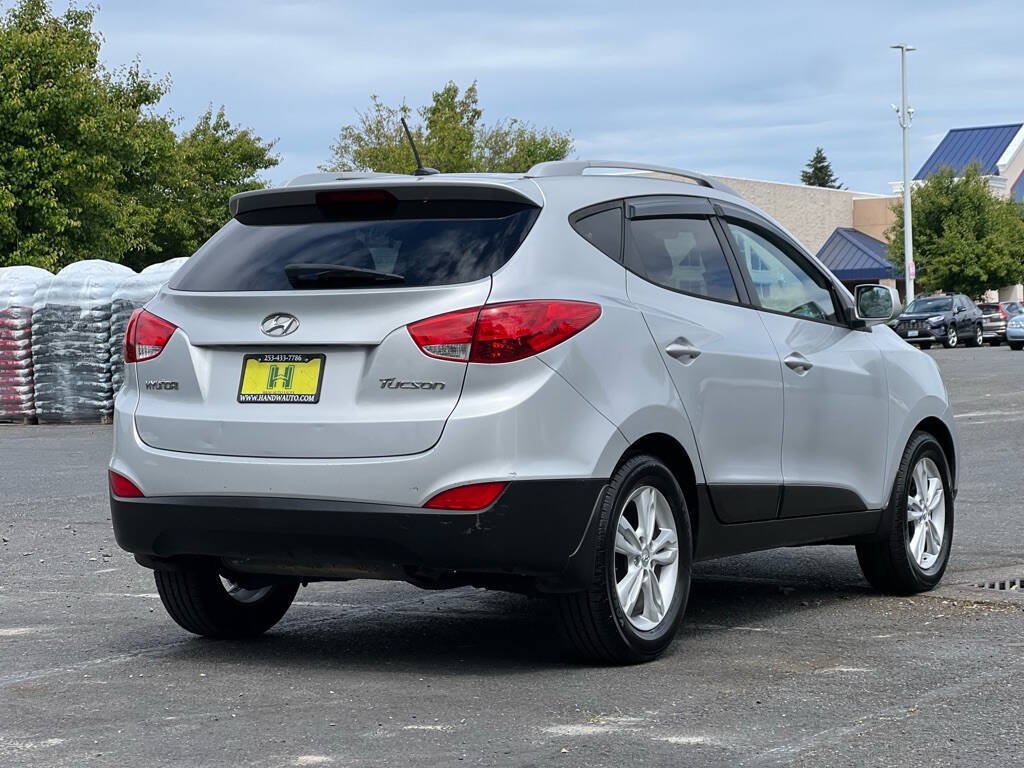 Used 2010 Hyundai Tucson GLS w/ Popular Equipment Pkg 2 FWD image 5