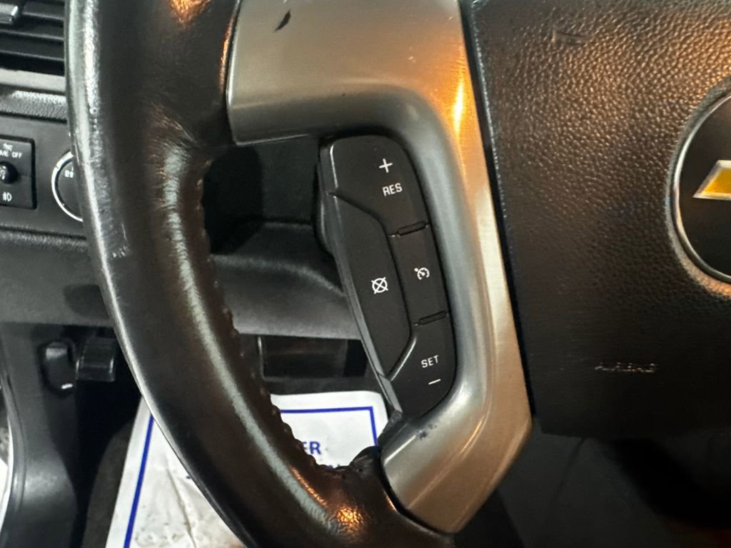 Used 2011 Chevrolet Avalanche LTZ AWD/4WD image 5
