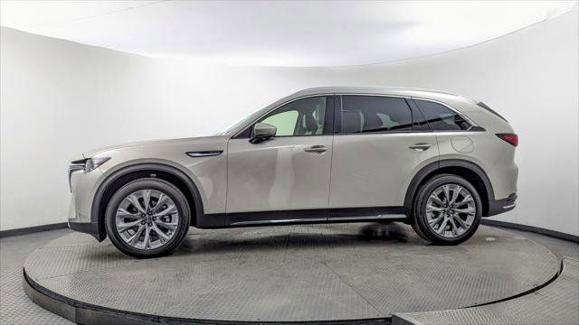 Used 2025 MAZDA CX-90 3.3 Turbo w/ Premium Plus Pkg image 3