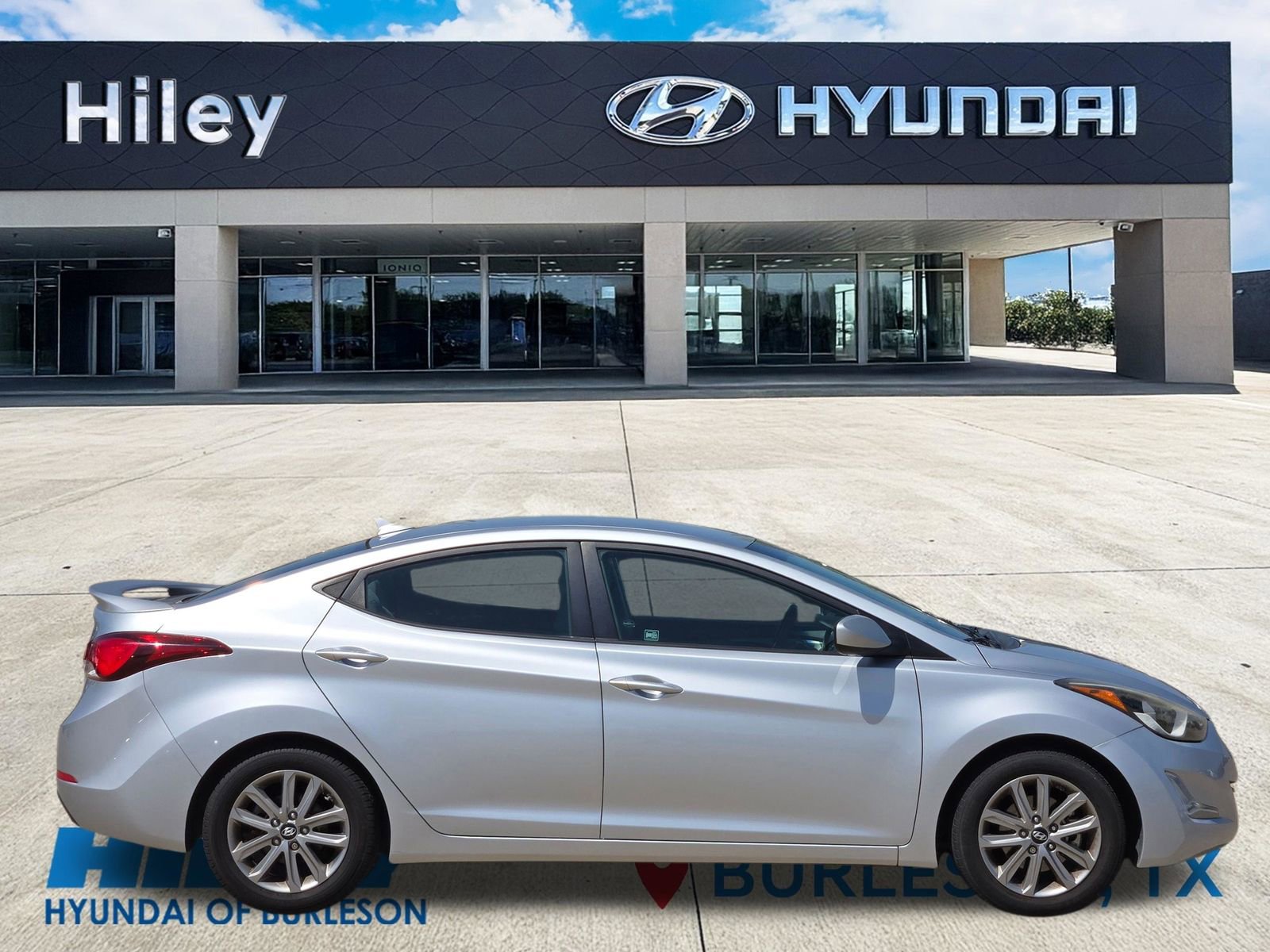 Used 2014 Hyundai Elantra SE w/ Option Group 02 image 3