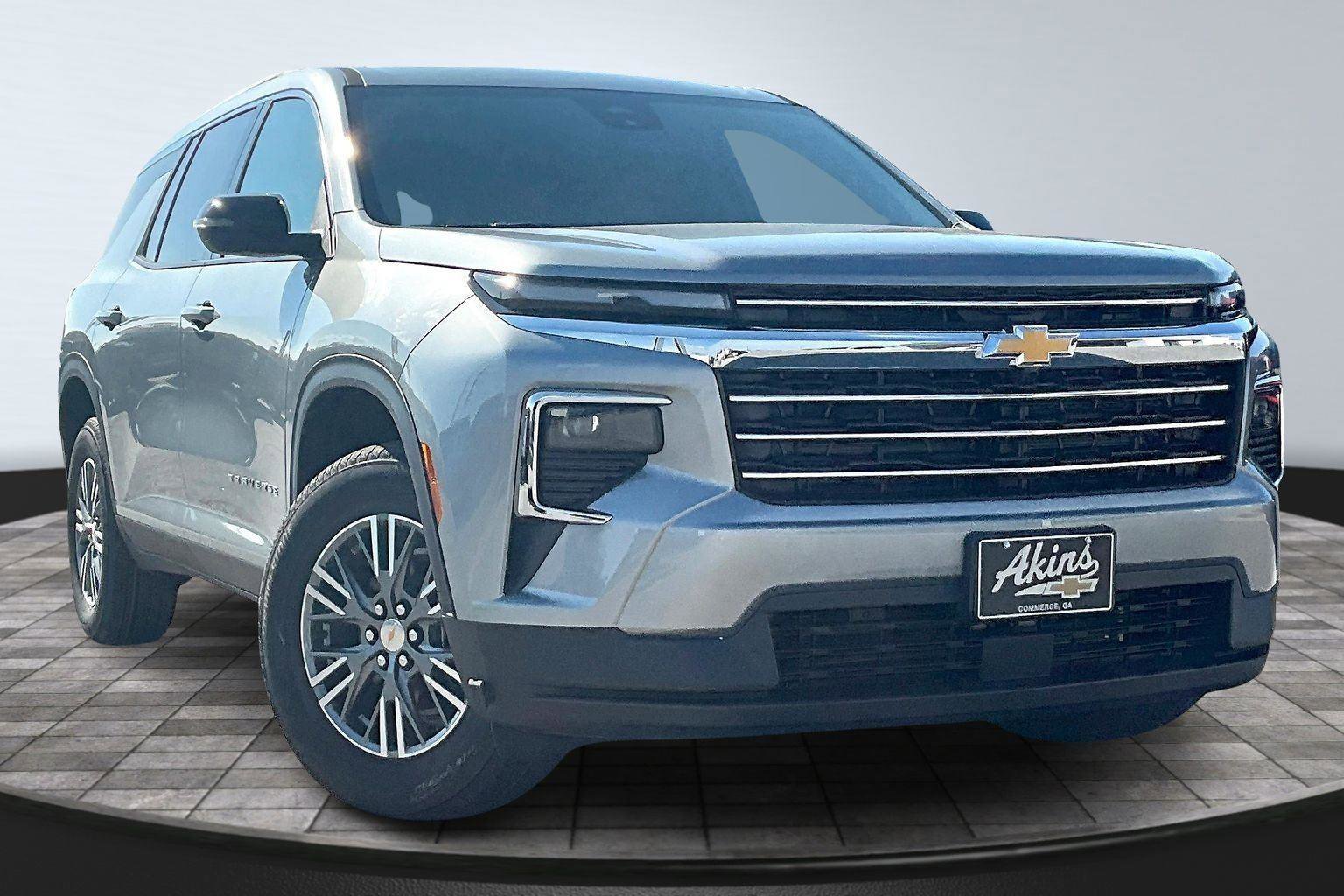 New 2026 Chevrolet Traverse LT video 2