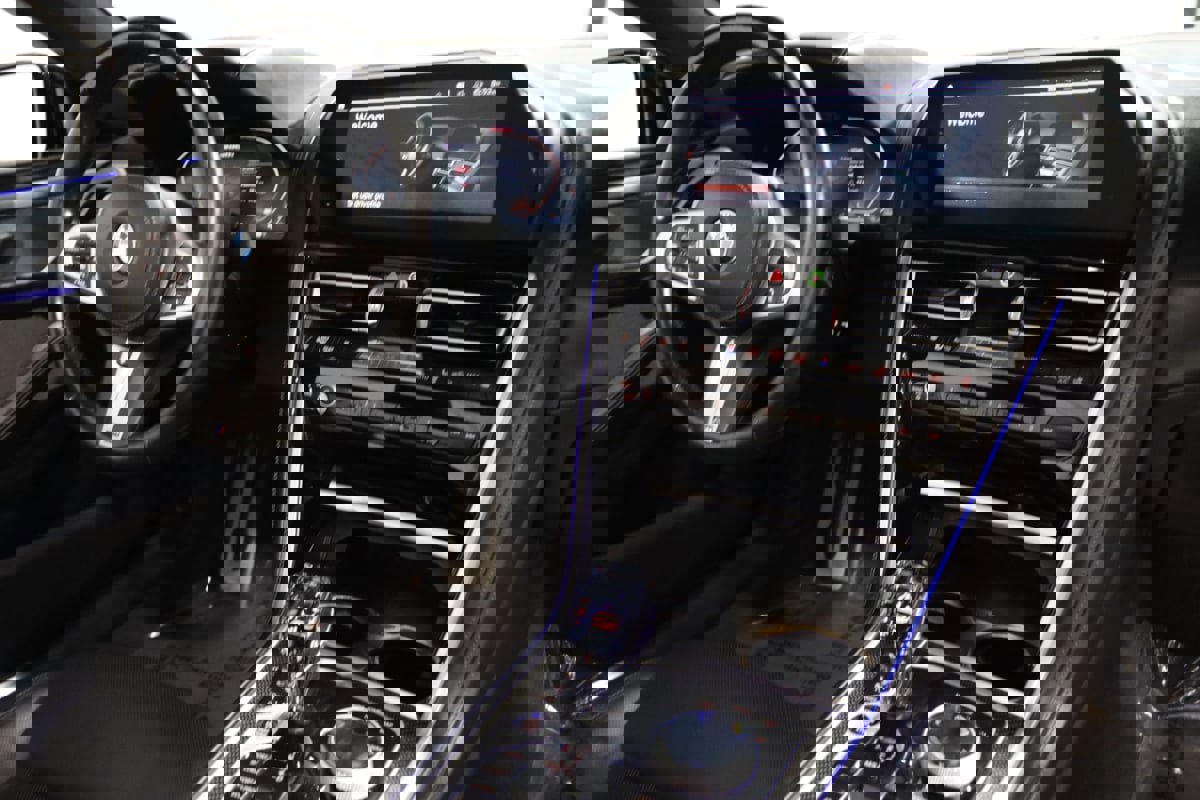 Used 2021 BMW M850i xDrive Convertible image 62