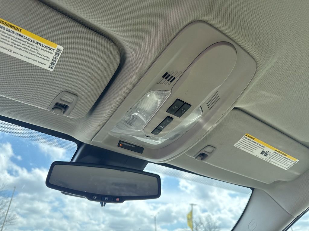 Used 2013 Chevrolet Equinox LT w/ Driver Convenience Package image 21