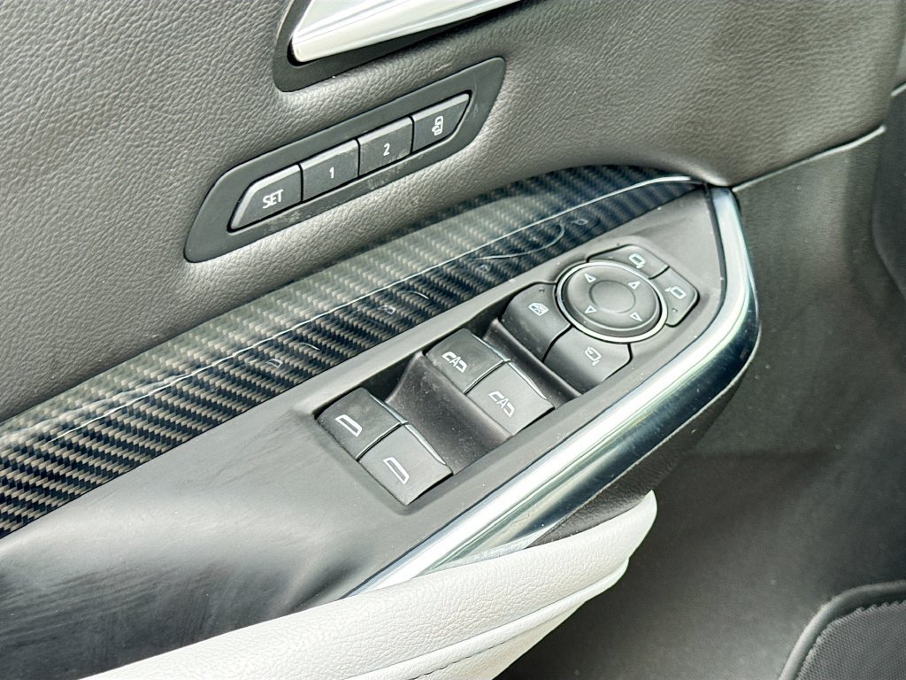 Used 2024 Cadillac XT4 Sport AWD/4WD image 17