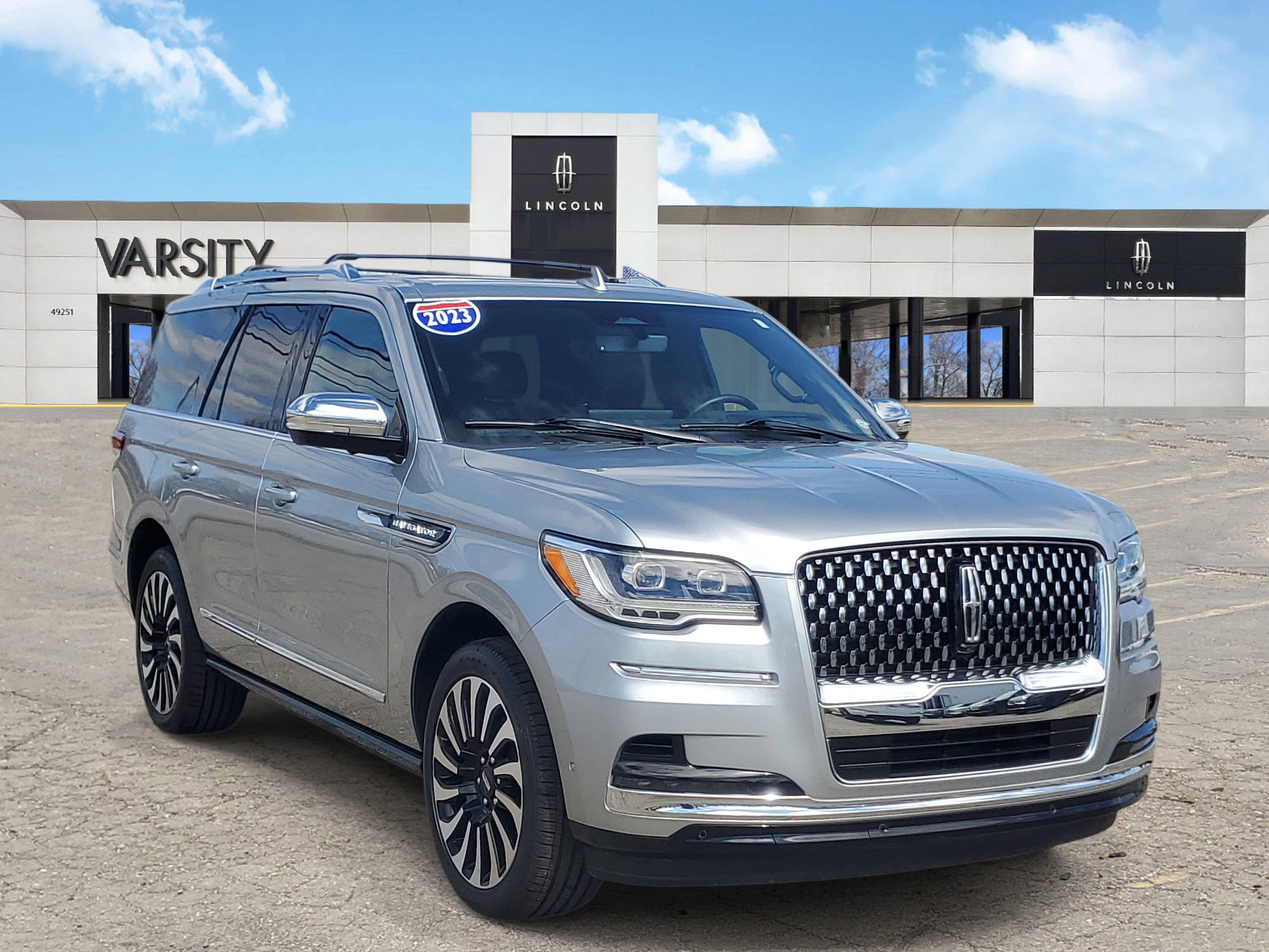 Certified 2023 Lincoln Navigator Black Label AWD/4WD image 1