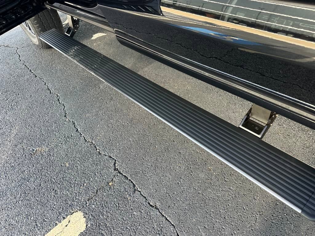 New 2025 Ford F250 Platinum w/ Platinum Plus Package image 24