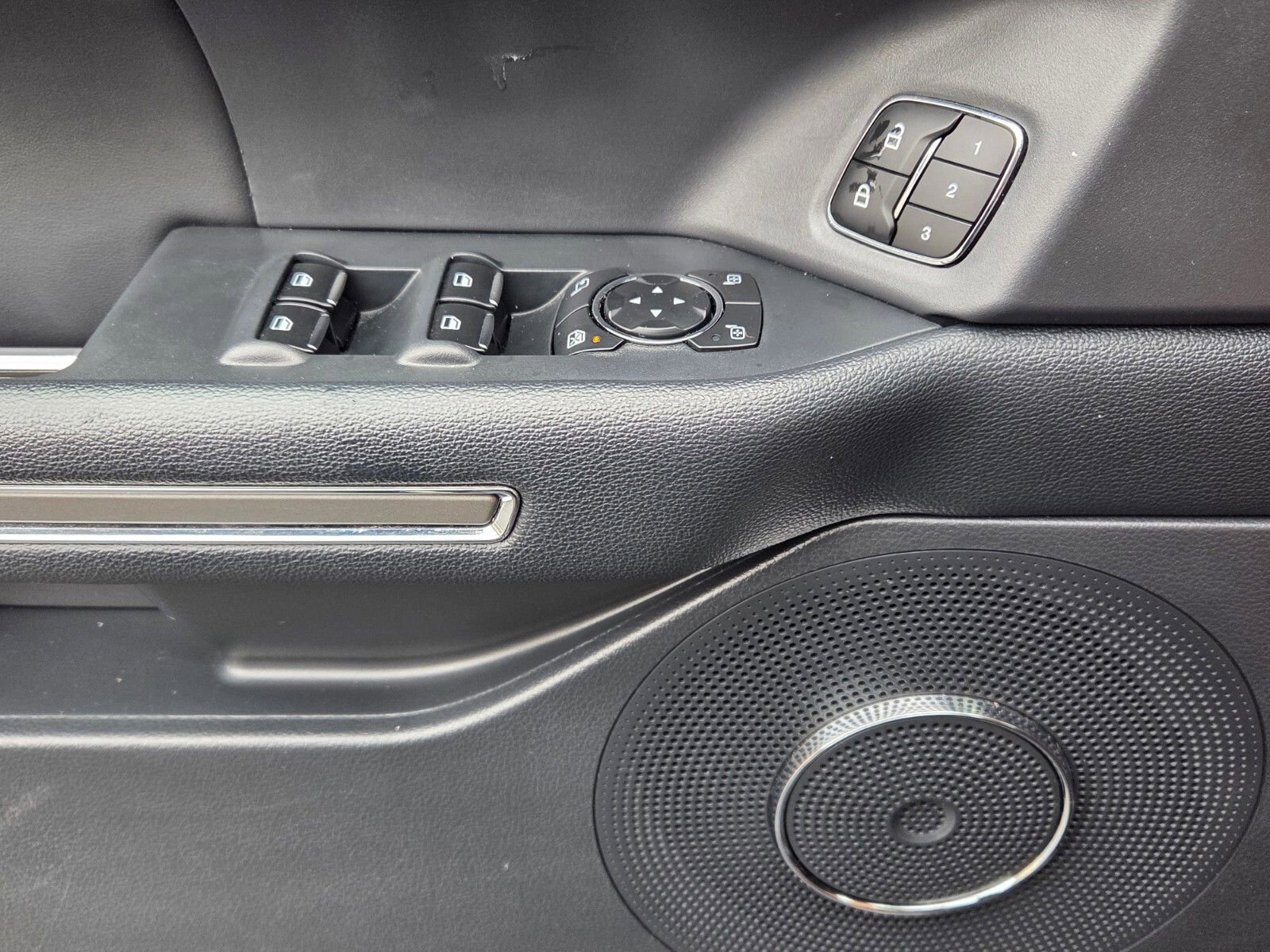 Used 2024 Ford Expedition Max XLT image 33