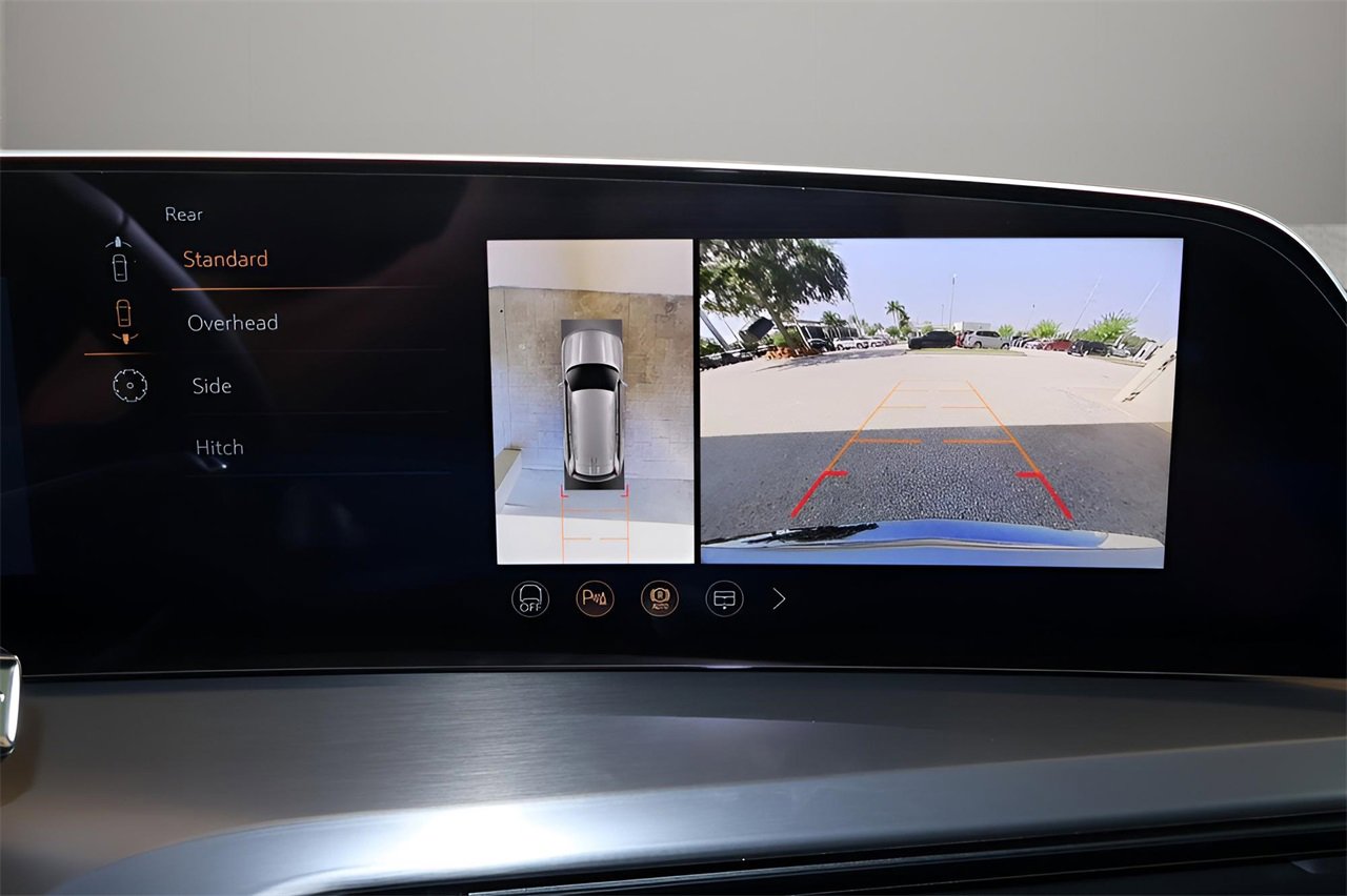 New 2026 Cadillac Vistiq Sport image 26