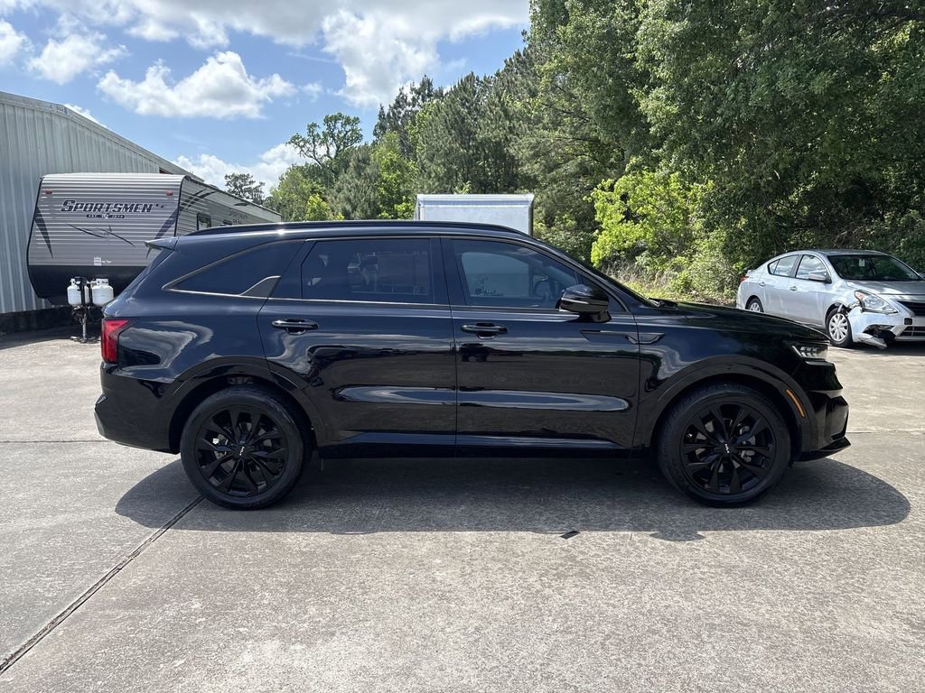 Used 2023 Kia Sorento SX FWD image 9