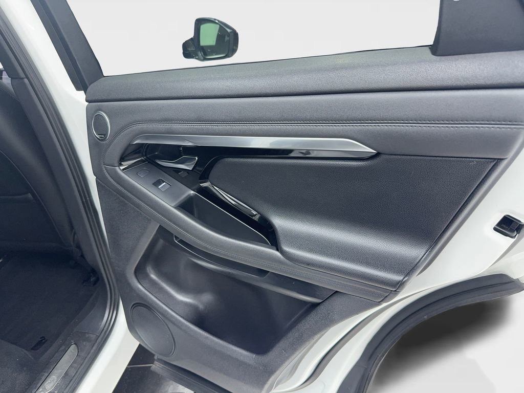 Used 2022 Land Rover Range Rover Evoque R-Dynamic S AWD/4WD image 31