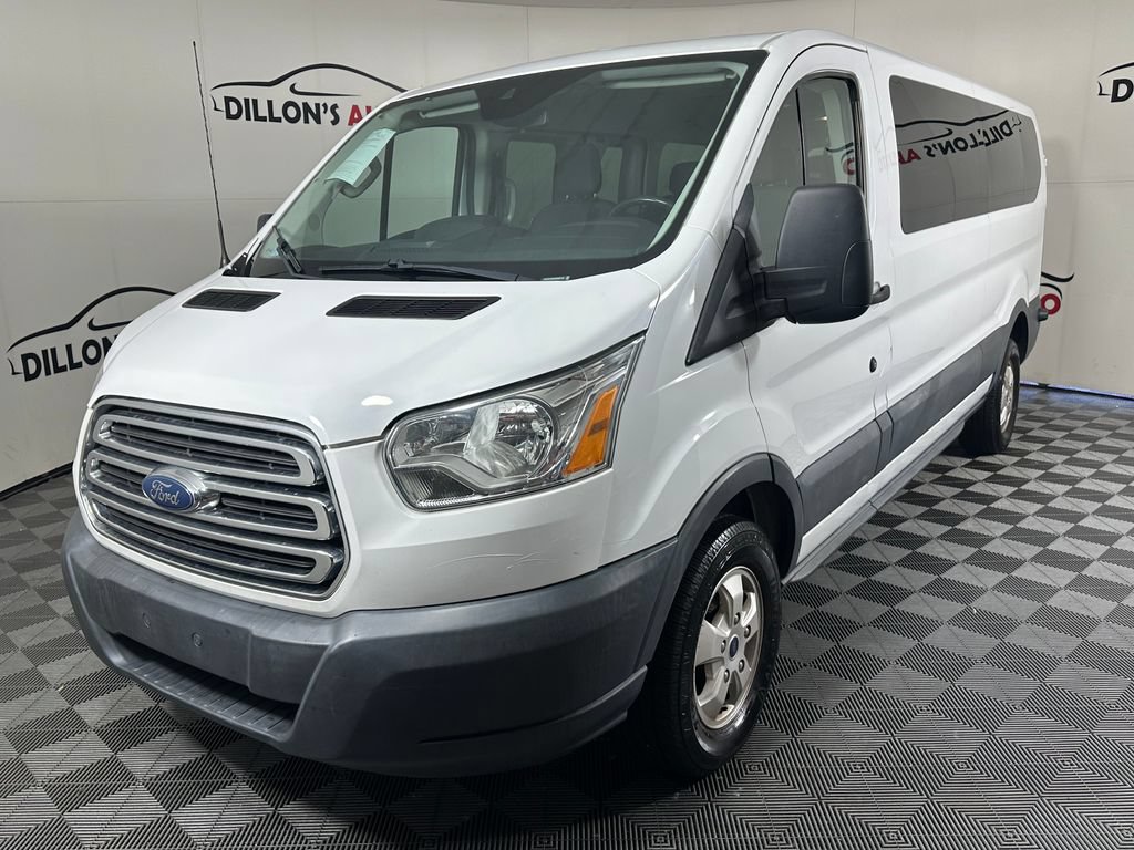 Used 2017 Ford Transit 350 XLT RWD image 2