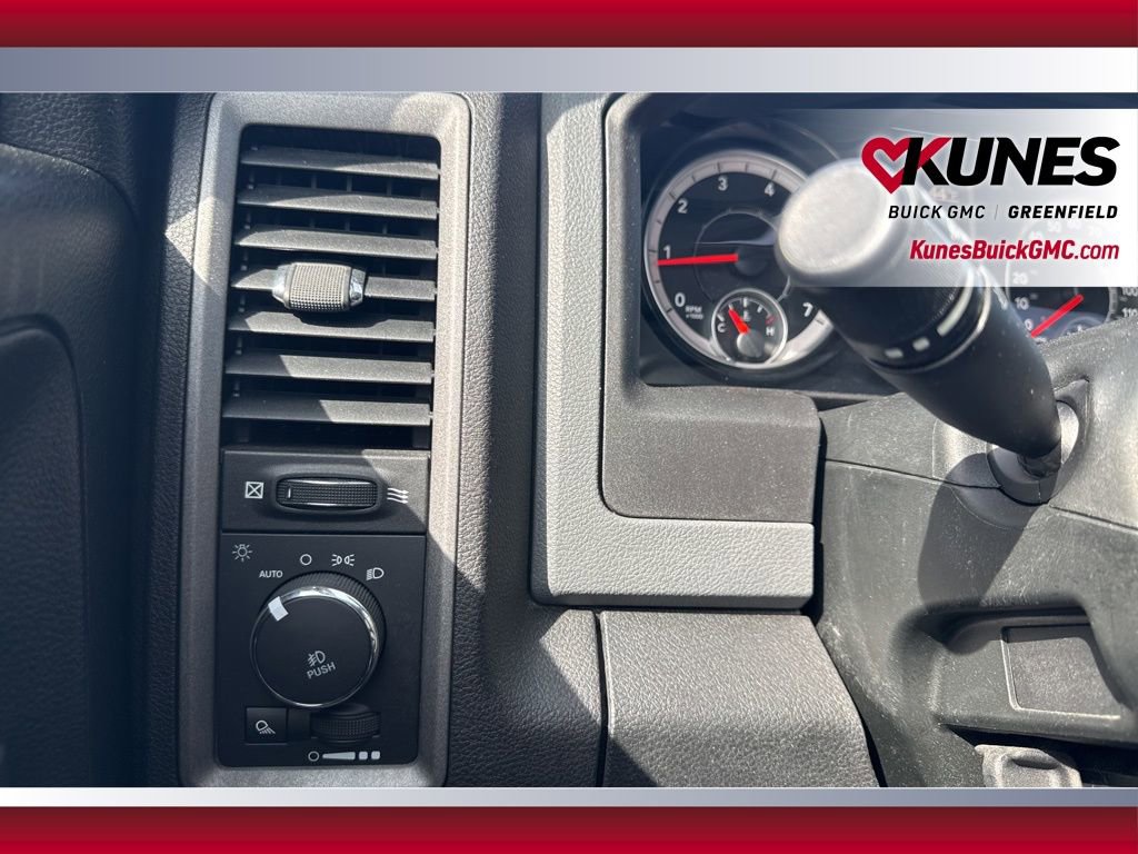 Used 2018 RAM 1500 Express image 33