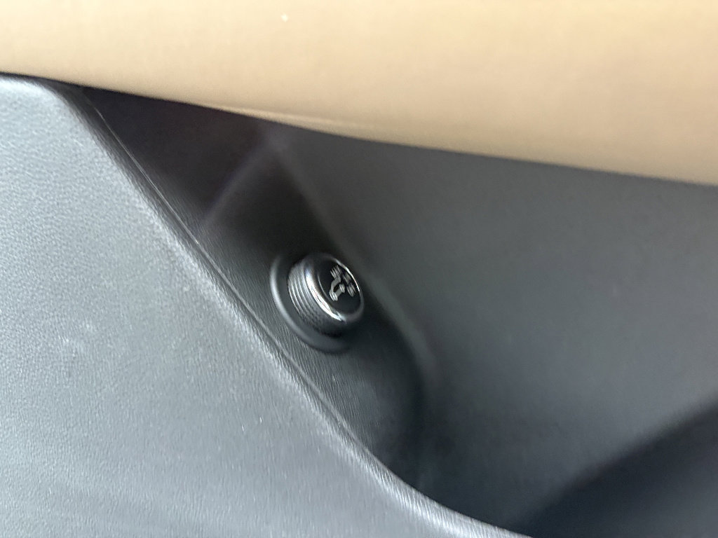 Used 2020 Cadillac XT6 Sport w/ Platinum Package image 17