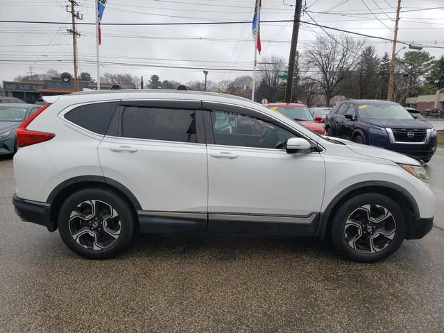 Used 2019 Honda CR-V Touring image 2