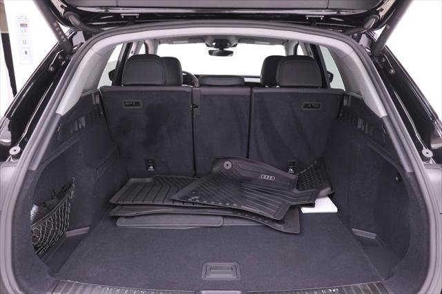 Certified 2025 Audi Q5 Premium w/ Convenience Package image 19