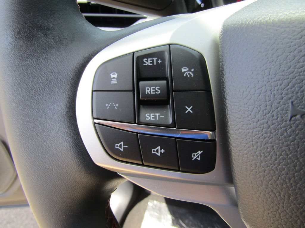 New 2026 Ford Explorer Active w/ Active Comfort Package AWD/4WD image 25