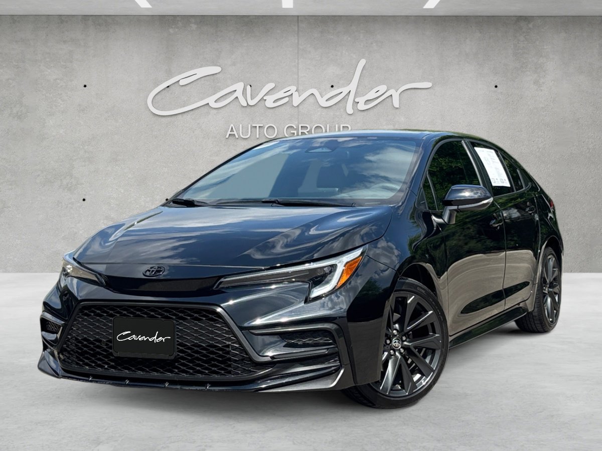 Used 2024 Toyota Corolla SE FWD image 1