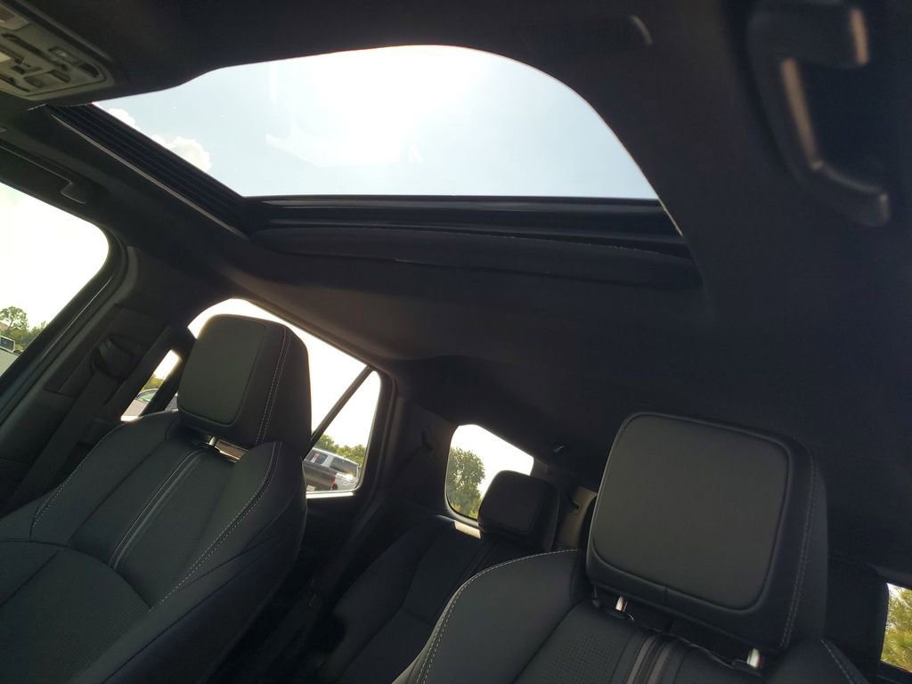 Certified 2025 Toyota 4Runner Limited image 30