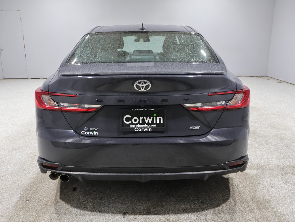 Used 2025 Toyota Camry SE FWD image 3