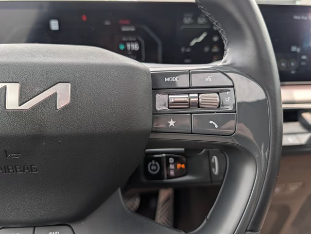 Used 2024 Kia EV9 GT-Line AWD/4WD image 20