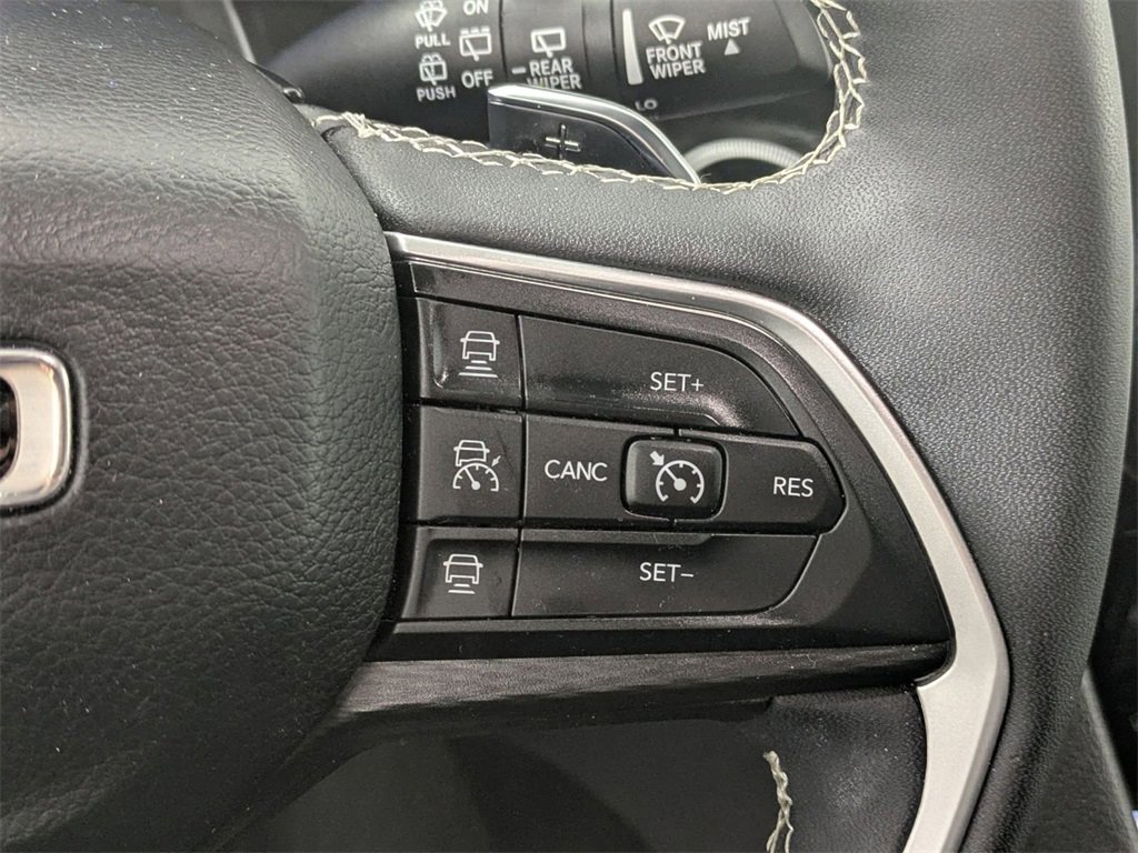 Certified 2023 Jeep Grand Cherokee L Laredo w/ Luxury Tech Group I image 18