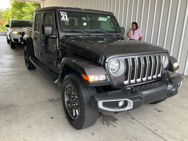 Used 2021 Jeep Gladiator Overland w/ Popular Equipment Package AWD/4WD image 24