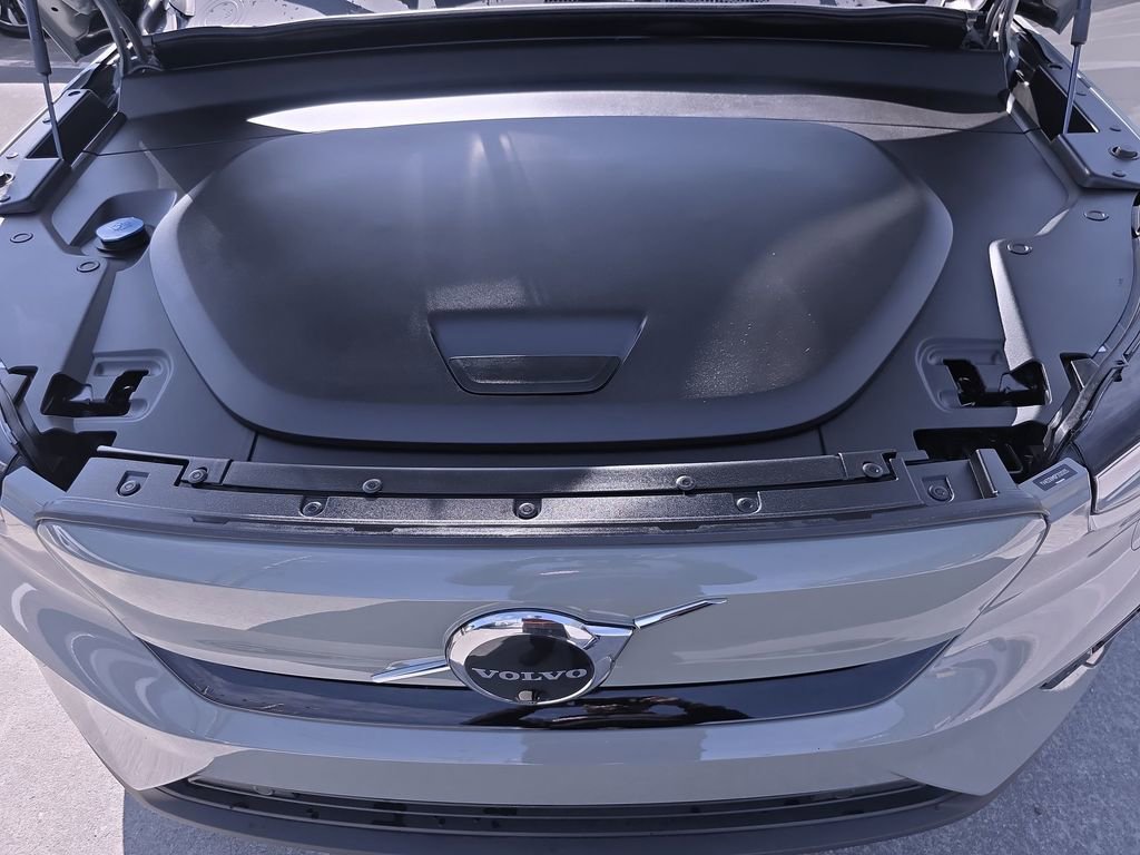 Used 2023 Volvo XC40 Recharge Ultimate w/ Protection Package Premier image 33