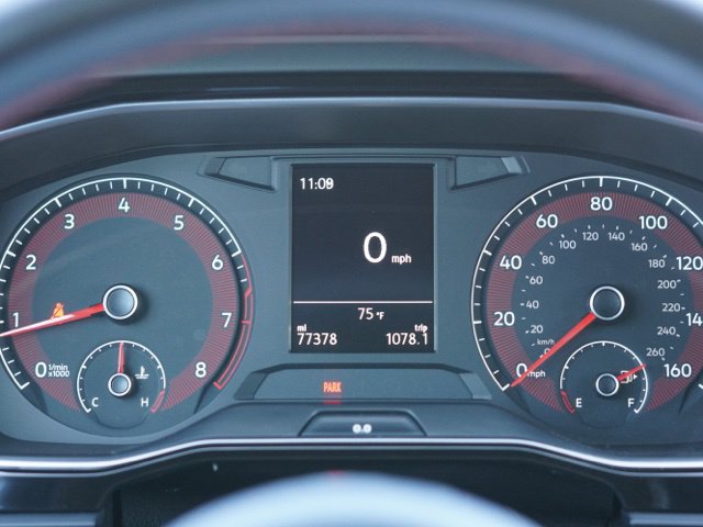 Used 2019 Volkswagen Jetta GLI FWD image 14