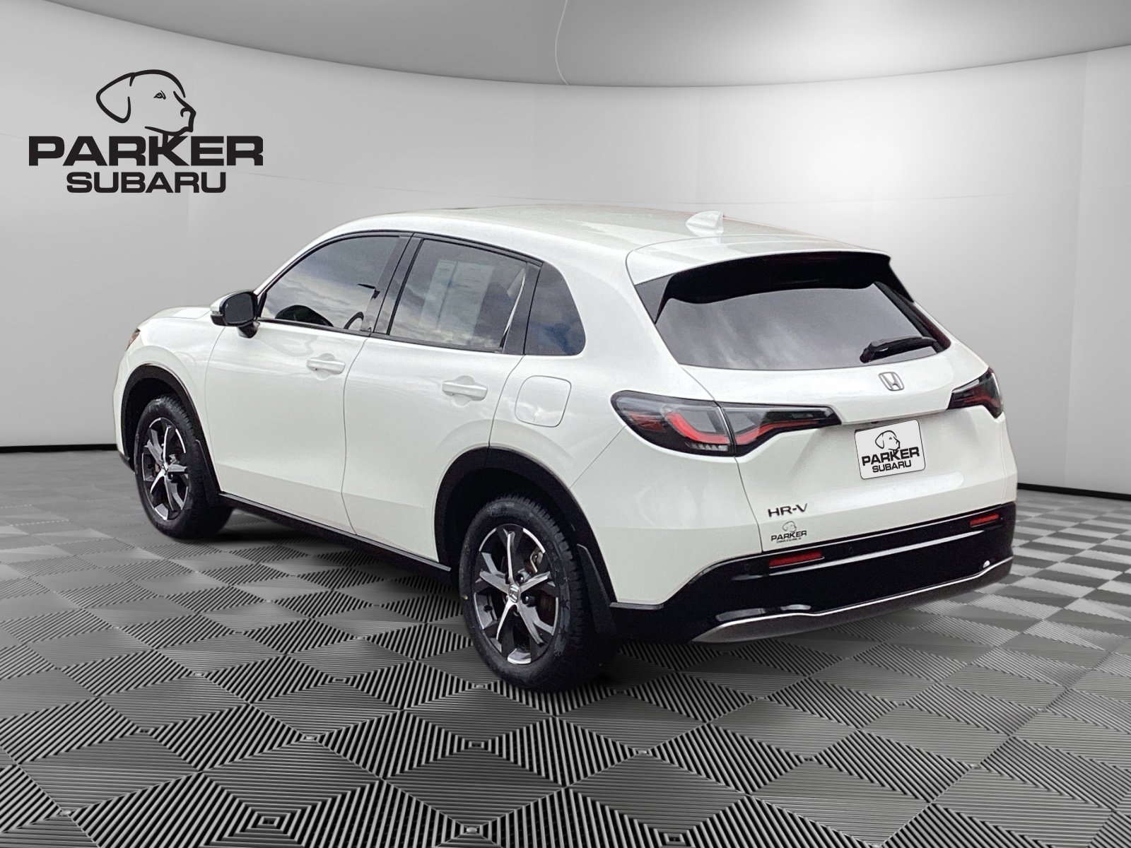 Used 2024 Honda HR-V EX-L image 3