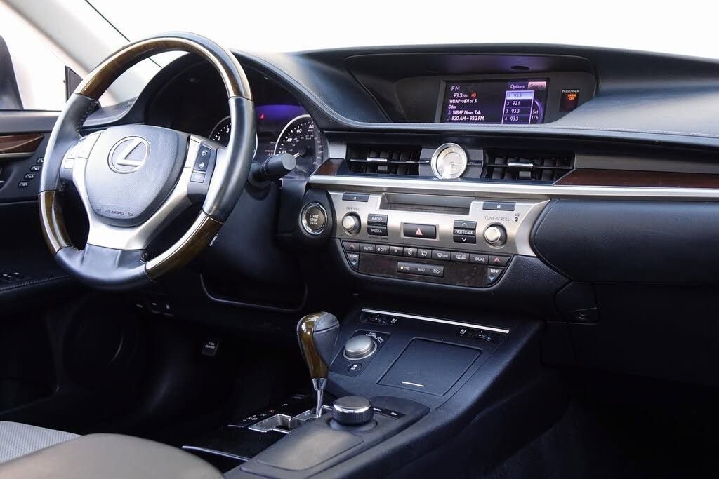 Used 2014 Lexus ES 350 w/ Premium Package image 7