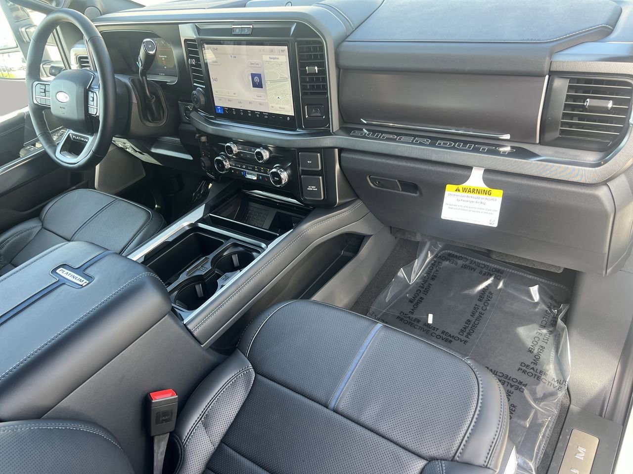 New 2026 Ford F250 Platinum w/ FX4 Off-Road Package image 11