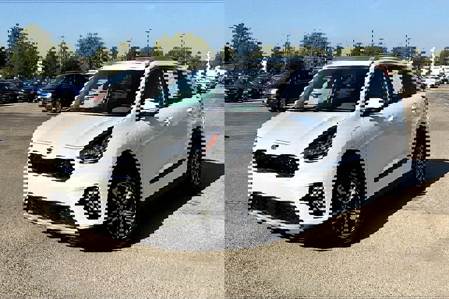 Used 2020 Kia Niro EX Premium image 7