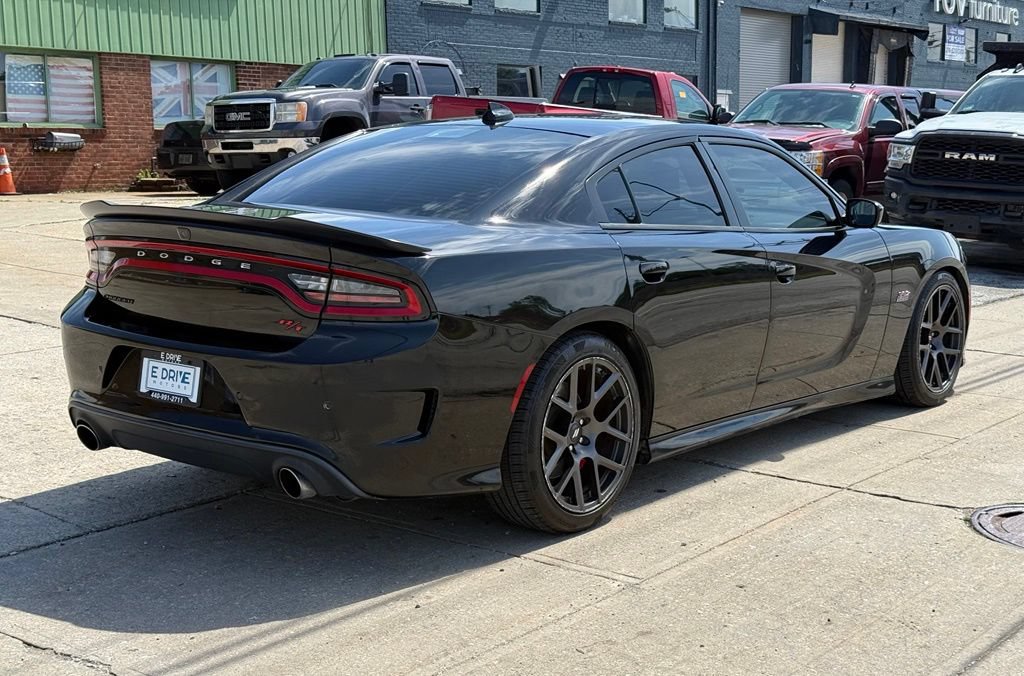 Used 2017 Dodge Charger R/T Scat Pack RWD image 6