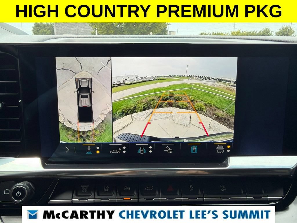Used 2025 Chevrolet Silverado 2500 High Country w/ High Country Premium Package AWD/4WD image 12